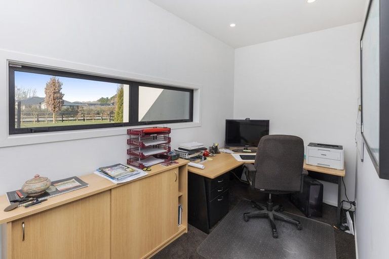 Photo of property in 25 Hallfield Drive, Ohoka, Kaiapoi, 7692