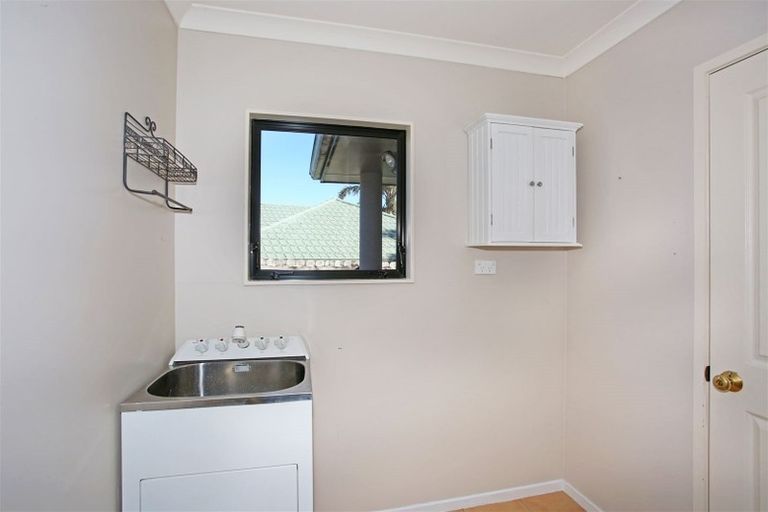 Photo of property in 4 Max Short Drive, Pukekohe, 2120