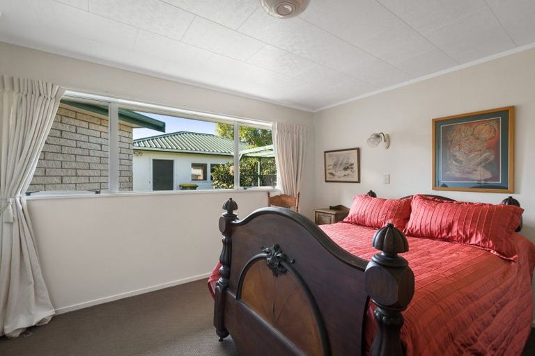 Photo of property in 15 Francis Drive, Katikati, 3129