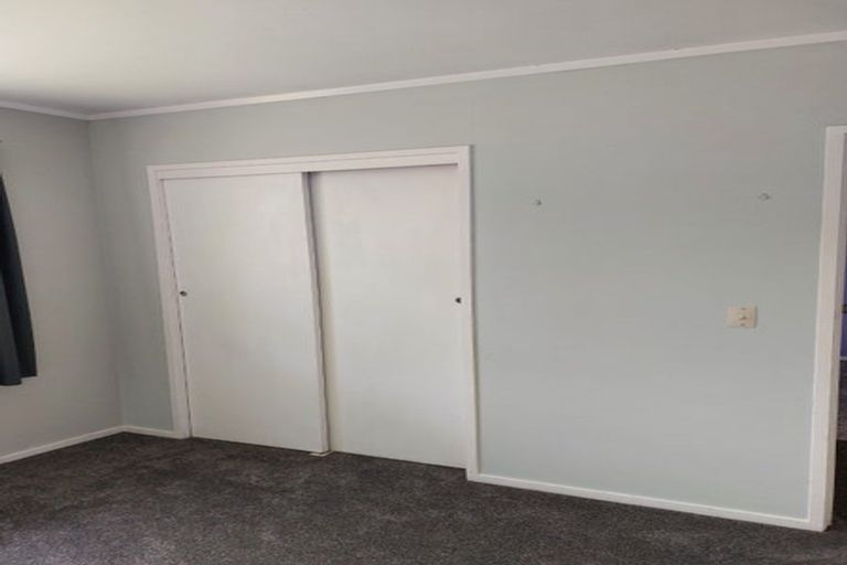 Photo of property in 4 Osman Street, Glen Eden, Auckland, 0602