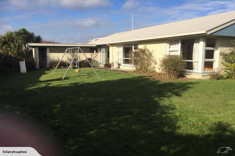 Photo of property in 55 Glenharrow Avenue, Avonhead, Christchurch, 8042