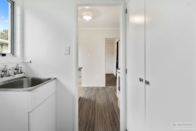 Photo of property in 1/52 Bayly Street, Waitara, 4320