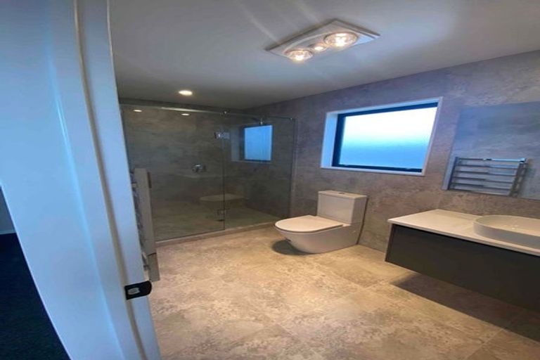 Photo of property in 24 Bendridge Street, Flat Bush, Auckland, 2019