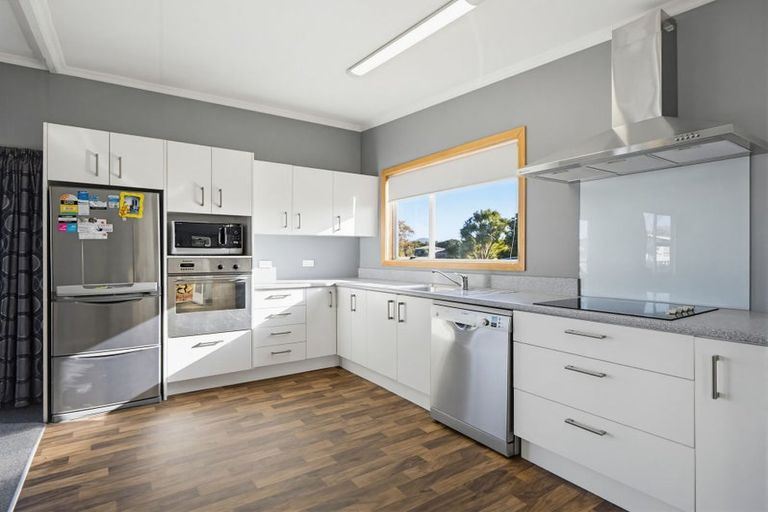 Photo of property in 10 Keatoa Terrace, Owaka, 9535