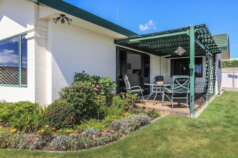 Photo of property in 8 Ebury Mews, Taradale, Napier, 4112