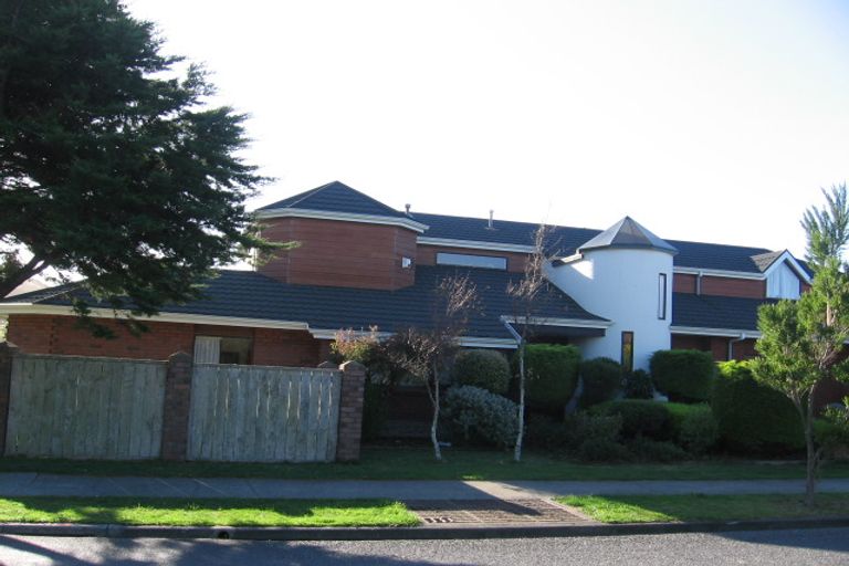 Photo of property in 48 Burbank Crescent, Churton Park, Wellington, 6037