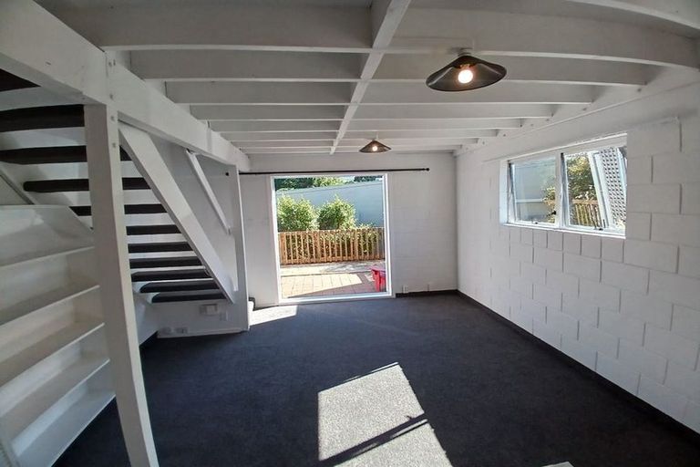 Photo of property in Paddington Apartments, 11/15 Mckinley Crescent, Brooklyn, Wellington, 6021