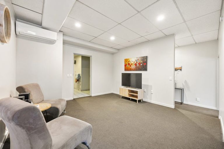 Photo of property in Apparel House, 215u1 Victoria Street, Te Aro, Wellington, 6011
