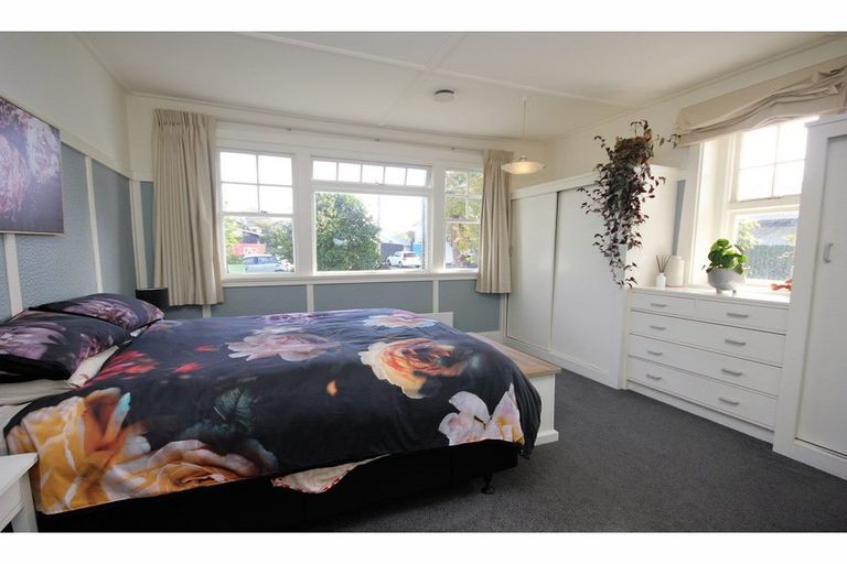 Photo of property in 7 Clouston Street, Saint Martins, Christchurch, 8022