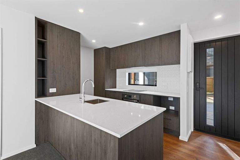 Photo of property in 5/325 Lincoln Road, Addington, Christchurch, 8024