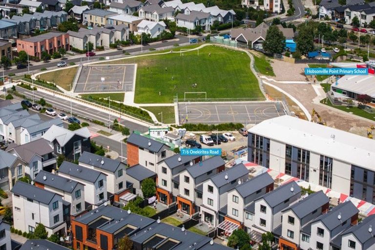 Photo of property in 7/6 Onekiritea Road, Hobsonville, Auckland, 0616