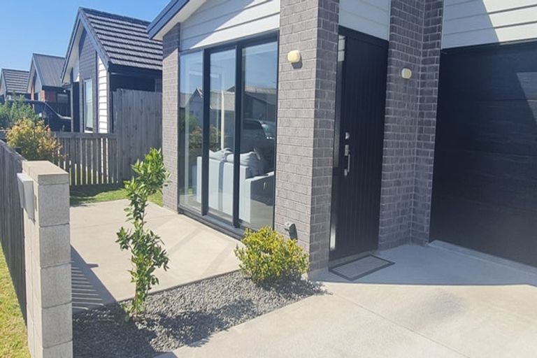 Photo of property in 98 Union Drive, Papamoa, 3118