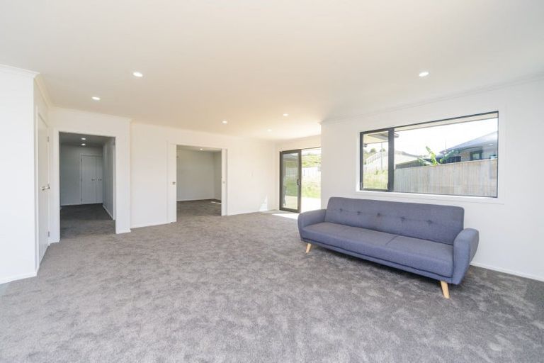 Photo of property in 1 Rangeview Drive, Kelvin Grove, Palmerston North, 4414