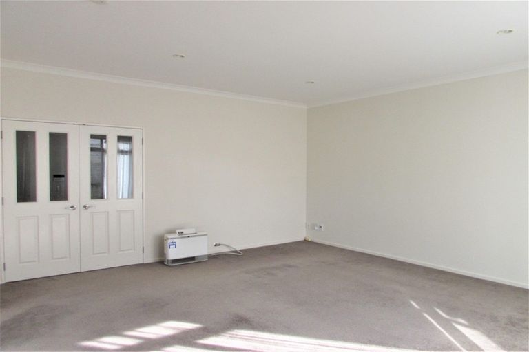 Photo of property in 69a Amesbury Drive, Churton Park, Wellington, 6037