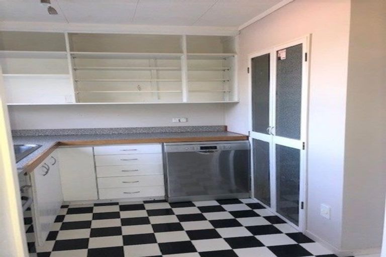 Photo of property in 69b Chamberlain Road, Karori, Wellington, 6012