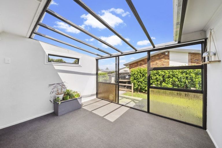 Photo of property in 28 Montgomery Avenue, Pukekohe, 2120