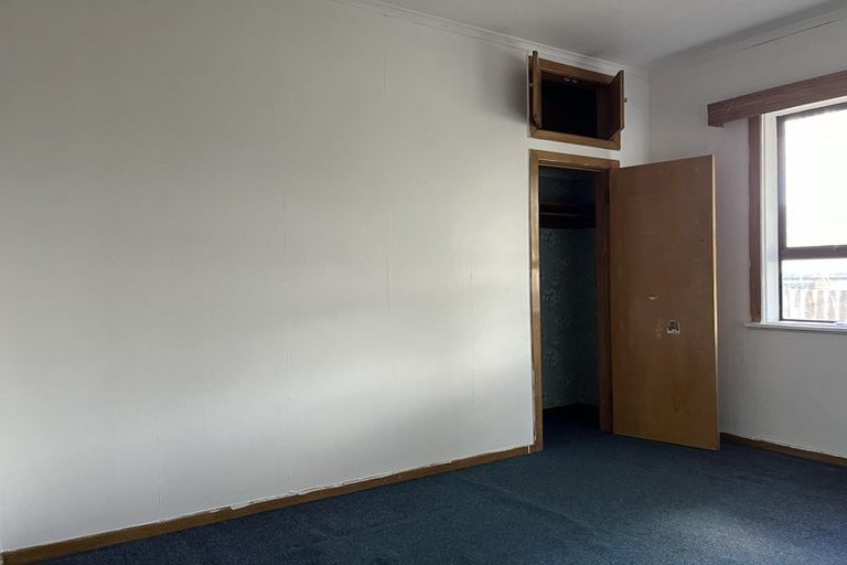 Photo of property in 2 Henwood Road, Mangere East, Auckland, 2024