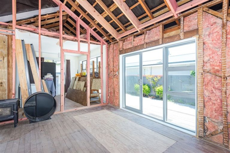 Photo of property in 35 Celia Street, Redcliffs, Christchurch, 8081