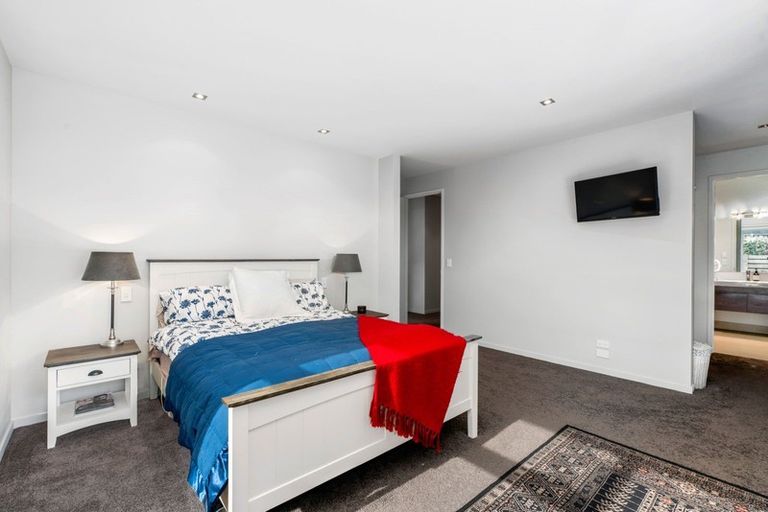 Photo of property in 20 Greenbelt Place, Wanaka, 9305