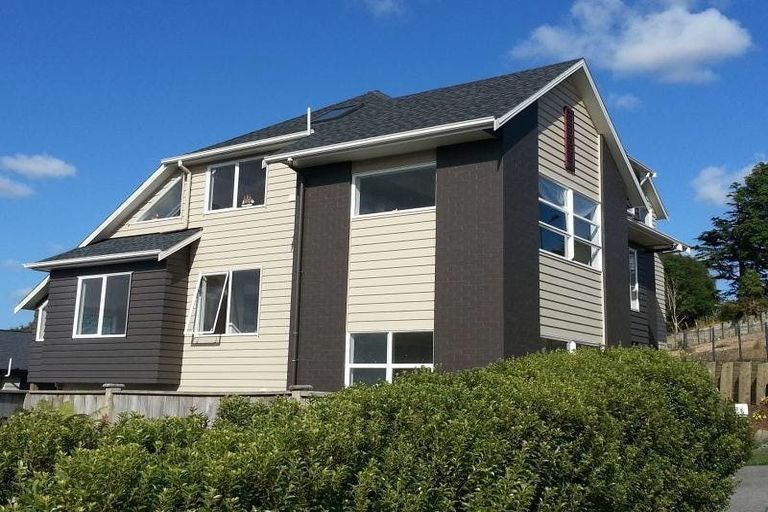 Photo of property in 19 Leburn Crescent, Flat Bush, Auckland, 2016