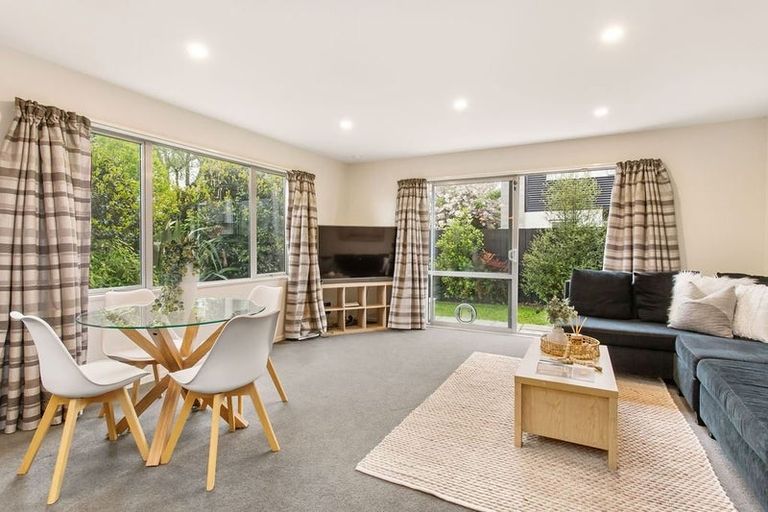Photo of property in 212a Lincoln Road, Addington, Christchurch, 8024