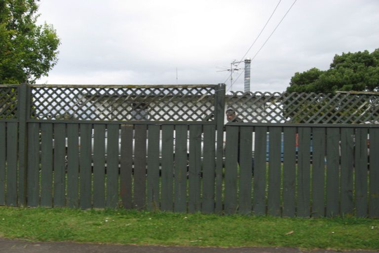 Photo of property in 31 Idlewild Avenue, Mangere, Auckland, 2022