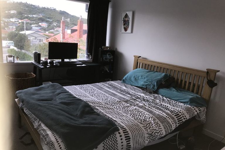 Photo of property in 10/74u Derwent Street, Island Bay, Wellington, 6023