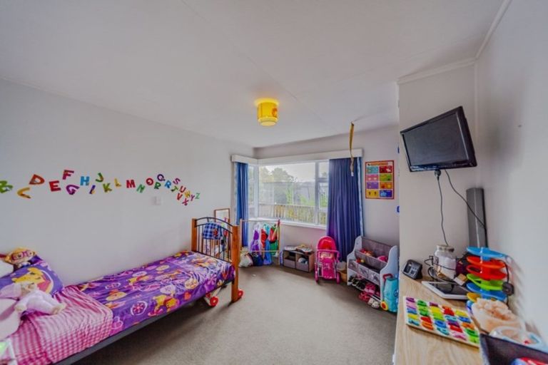 Photo of property in 33 Francis Drake Street, Waipukurau, 4200