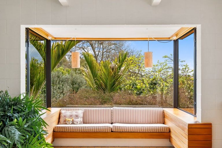 Photo of property in 17 Toop Street, Havelock North, 4130