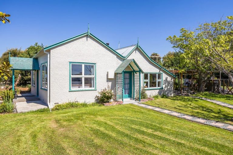 Photo of property in 395 Rangiora Leithfield Road, Sefton, Rangiora, 7477