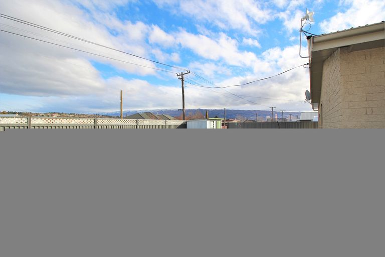 Photo of property in 2b Spencer Street, Alexandra, 9320