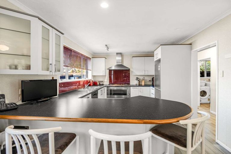 Photo of property in 18 Tisch Place, Belfast, Christchurch, 8051