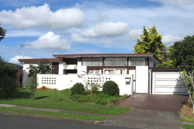 Photo of property in 66 Priestley Drive, Bucklands Beach, Auckland, 2014