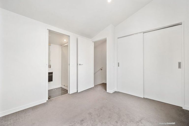 Photo of property in 25/31u Princess Terrace, Newtown, Wellington, 6021
