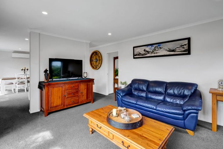 Photo of property in 39a Ainslee Street, Highlands Park, New Plymouth, 4312