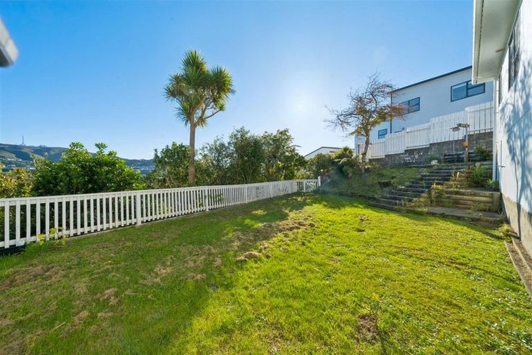 Photo of property in 56 Chesterton Street, Johnsonville, Wellington, 6037