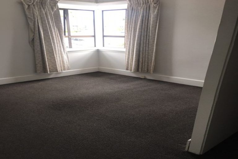 Photo of property in 6 Ilam Road, Upper Riccarton, Christchurch, 8041