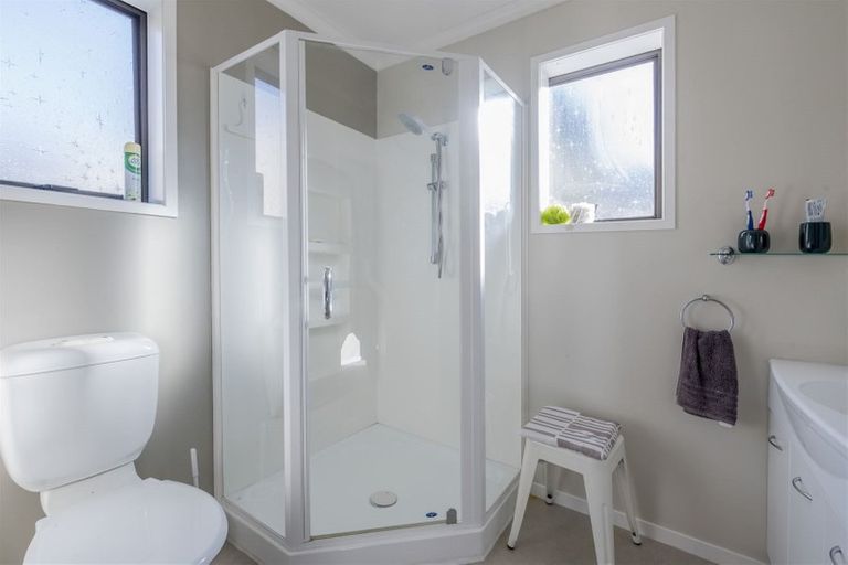 Photo of property in 12a Stuart Street, Levin, 5510