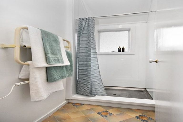 Photo of property in 1/56a Youngs Road, Papakura, 2110