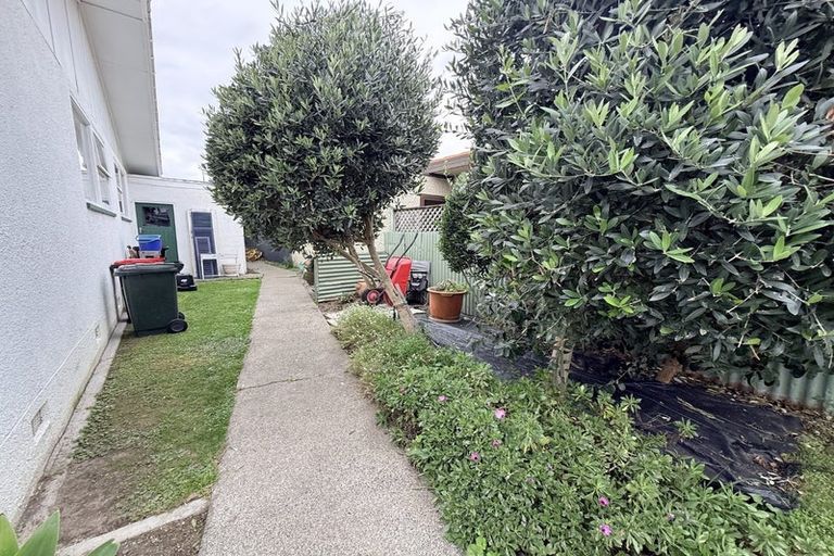 Photo of property in 3/417 Avenue Road West, Hastings, 4122