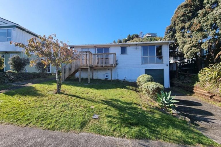 Photo of property in 7 Tweed Road, Papakowhai, Porirua, 5024