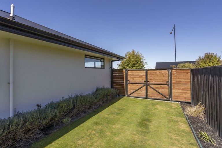 Photo of property in 7 Valour Drive, Rangiora, 7400