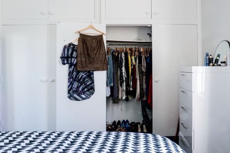 Photo of property in 72 Todman Street, Brooklyn, Wellington, 6021