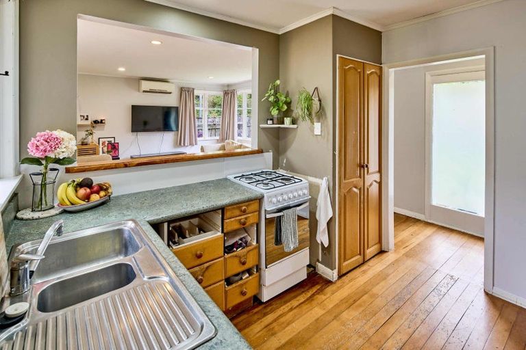 Photo of property in 47 Hay Street, Naenae, Lower Hutt, 5011