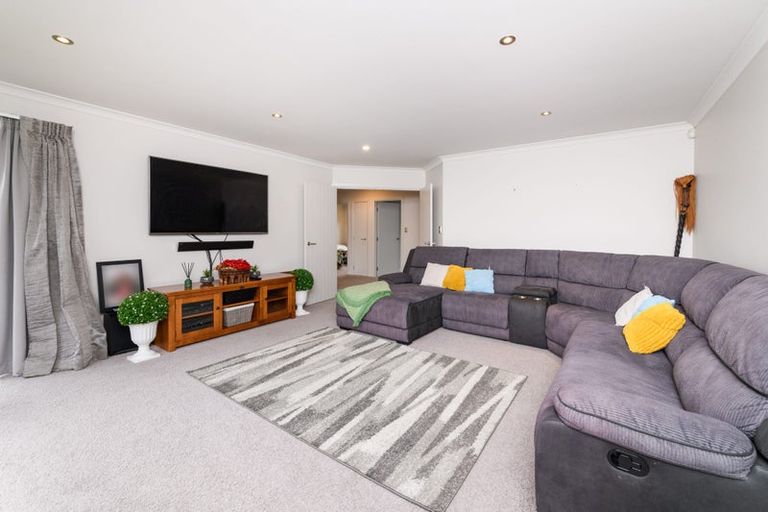 Photo of property in 67a Parnell Heights Drive, Kelvin Grove, Palmerston North, 4414