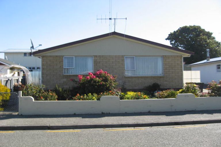 Photo of property in 1/14 Oxford Street, West End, Timaru, 7910