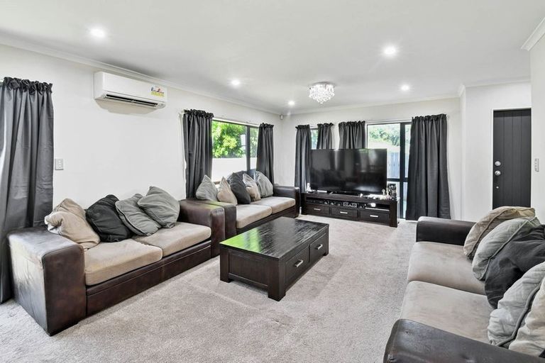 Photo of property in 61b Jellicoe Road, Manurewa, Auckland, 2102