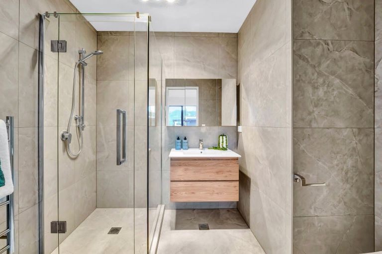 Photo of property in 13 Patrol Lane, Hobsonville, Auckland, 0616