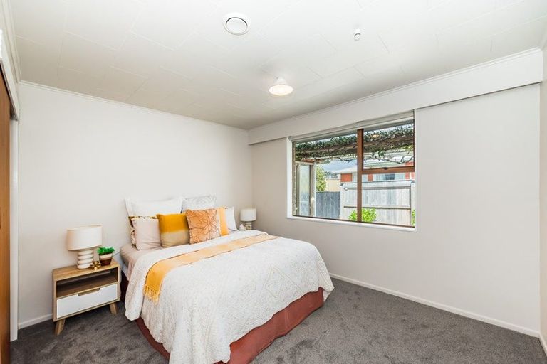 Photo of property in 25 Arawhata Road, Paraparaumu, 5032