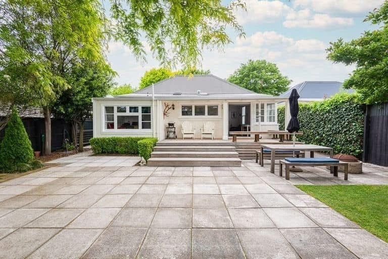 Photo of property in 17 Oxley Avenue, St Albans, Christchurch, 8014